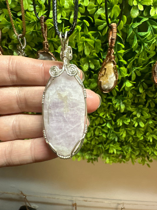 Necklace - Kunzite